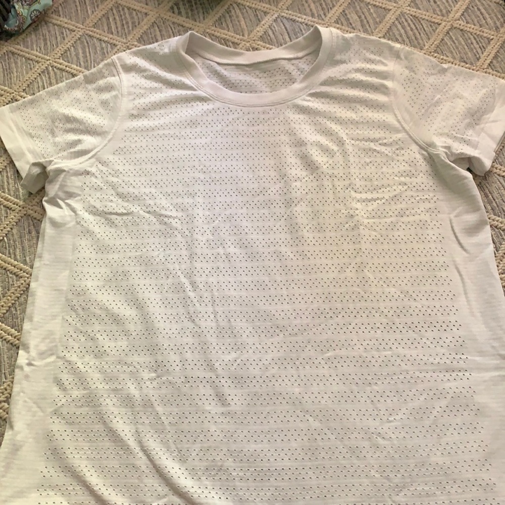 Lululemon White Tee
